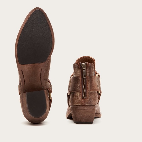 Frye Ray Harness Brown Leather Booties. NEW - Picture 3 of 8